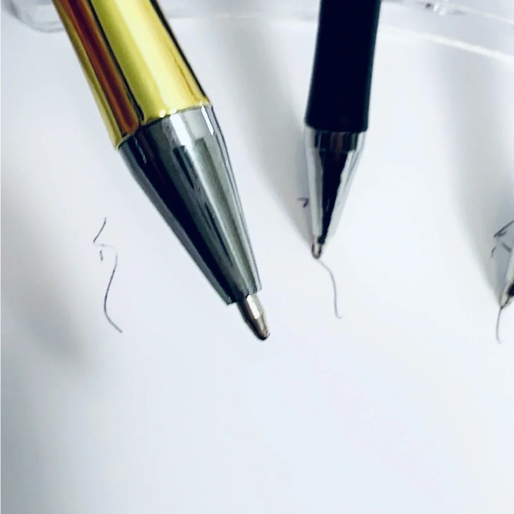 Handmade Bling Pens 🖊️ - Picture 5 of 5